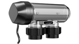 Madimack InverCHLOR 40 Intelligent 40 g/hr Salt and Mineral Chlorinator front 2