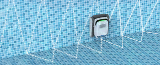 Robo-Tek Robo-Charge Cordless Robotic Pool Cleaner cleaning walls
