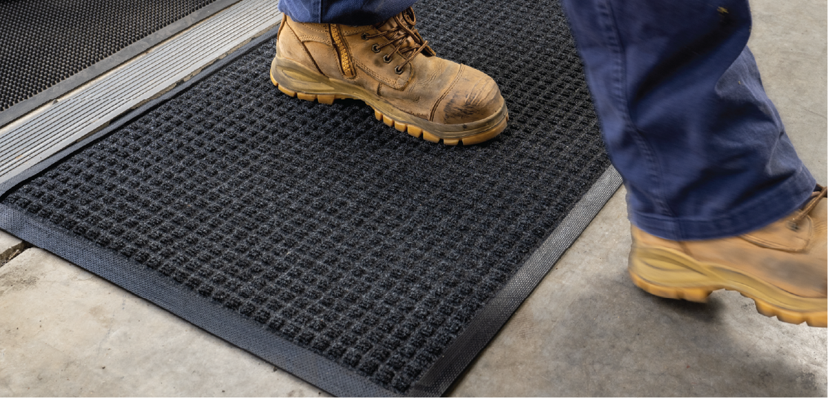 EntryMaster Classic Commercial Entrance Mat